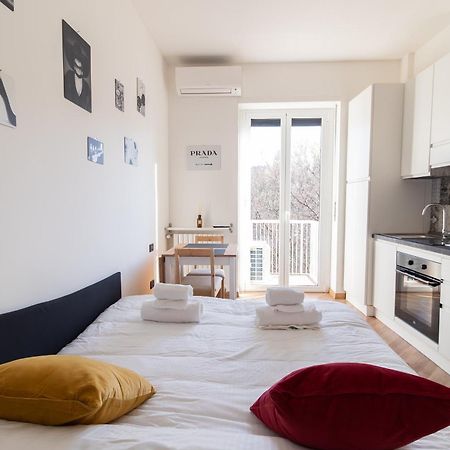 Abbiategrasso - Bocconi - 2 Camere Da Letto 米兰 外观 照片