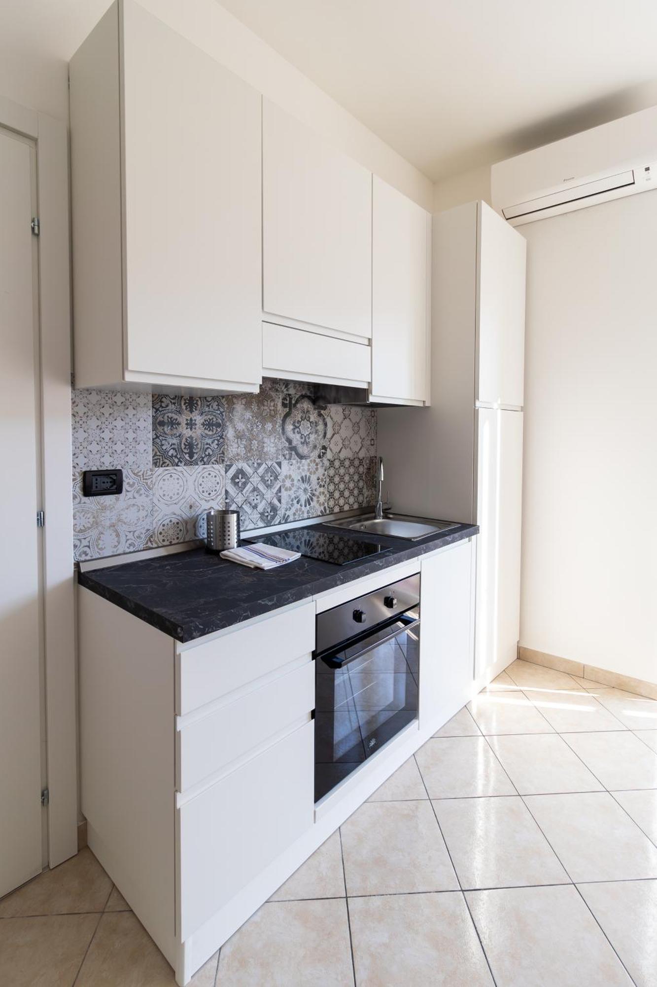 Abbiategrasso - Bocconi - 2 Camere Da Letto 米兰 外观 照片